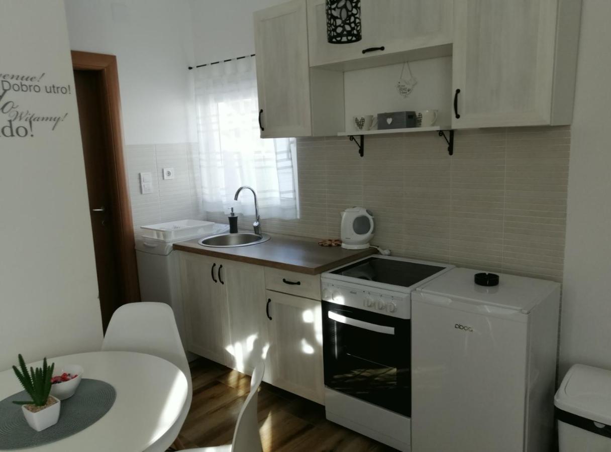 Apartman Gust Herceg Novi Exteriör bild